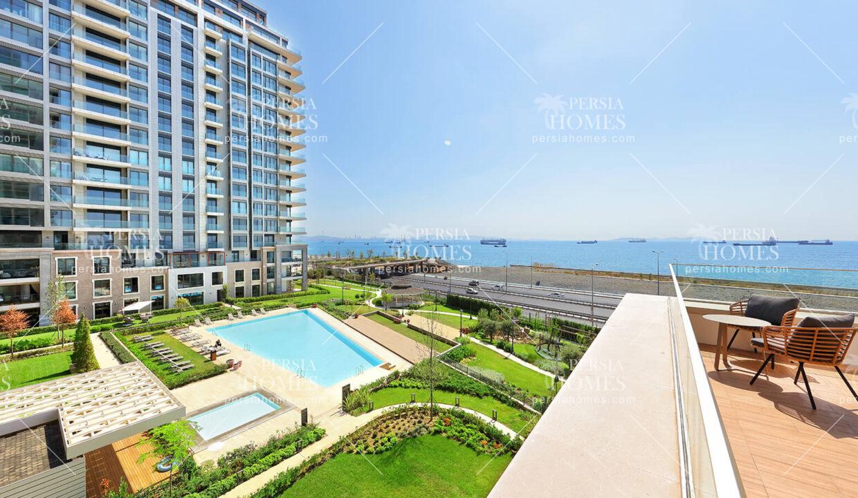 فروش ویژه آپارتمان با منظره دریا در زیتون بورنو استانبول نما از تراس