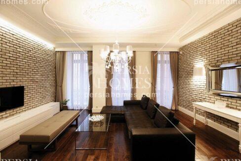 خرید آپارتمان با طراحی مدرن در پندیک استانبول سالن3