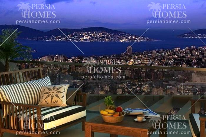 خرید خانه با بالکن های طراحی شده رو به دریا و جنگل در کارتال استانبول چشم انداز 2