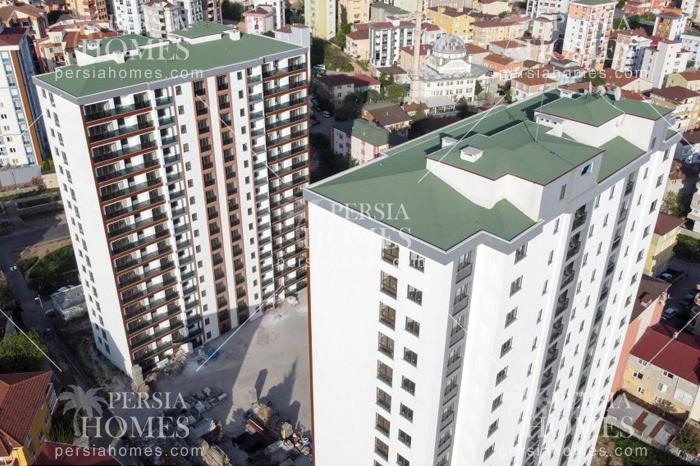 خرید آپارتمان فروشی با راه حل های کم هزینۀ زندگی در کارتال استانبول نمای ساختمان 3