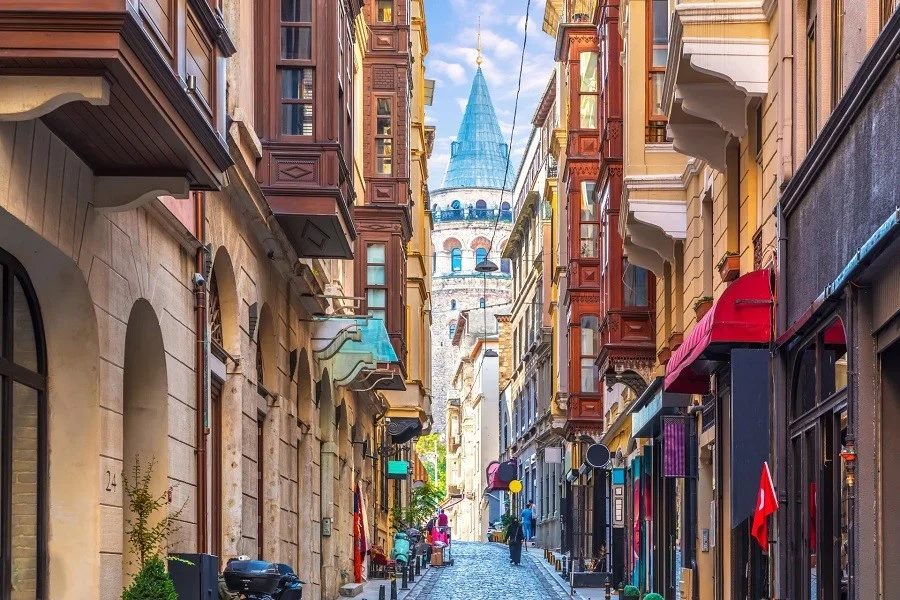 زندگی در بسفر استانبول | زندگی زیبا در یک منطقه فوق‌العاده زیبا!